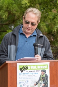 Mayor Markham speaking behind a podium